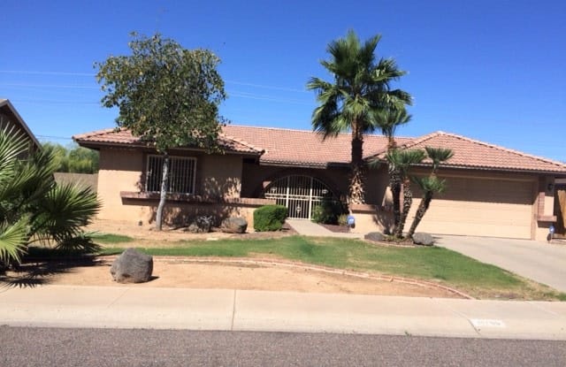 11750 N 74th Dr - 11750 North 74th Drive, Peoria, AZ 85345