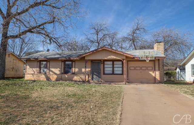 3218 Post Oak Road Gallery 1