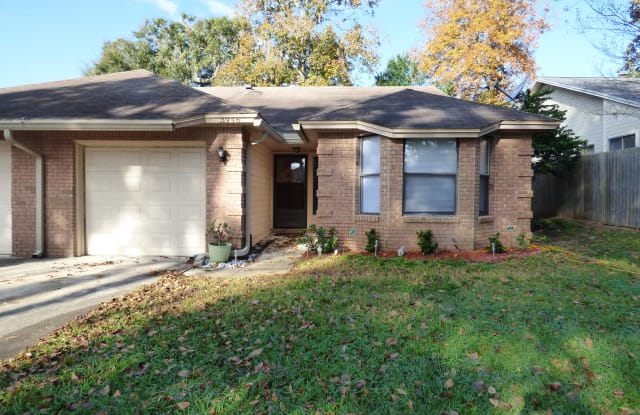 3946 ARBOR LAKE CIR - 3946 Arbor Lake Circle, Jacksonville, FL 32225