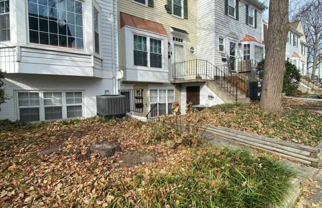 Charming Crofton Mews Condo photos photos Charming Crofton Mews Condo photos photos