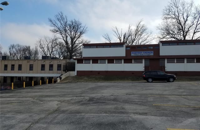 6301 Garfield Avenue - 6301 Garfield Avenue, Berkeley, MO 63134