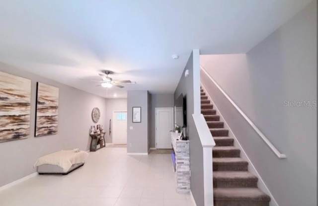 6047 ACARA Lane Gallery 3