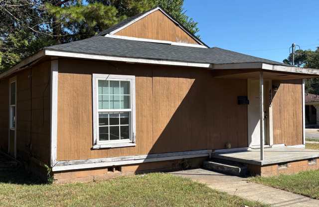 Updated 2-bedroom, 1-bath house in North Little Rock Gallery 3