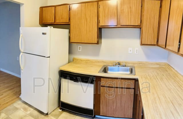 1041 Coastaway Dr - 1041 Coastaway Drive, Virginia Beach, VA 23451