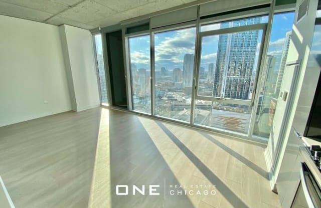 316 W Illinois - 316 W Illinois St, Chicago, IL 60654
