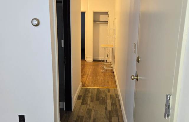 128 South 4th Street Gallery 2