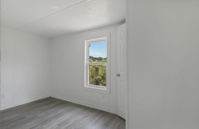 125 George Lane Gallery 2