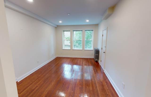 Charming 1 Bedroom photos photos