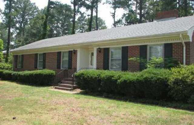 3812 Cedar Lane, Portsmouth - Available NOW - 3812 Cedar Lane, Portsmouth, VA 23703