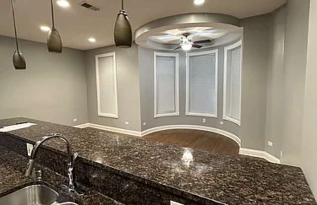 4111 South Indiana Avenue photos photos