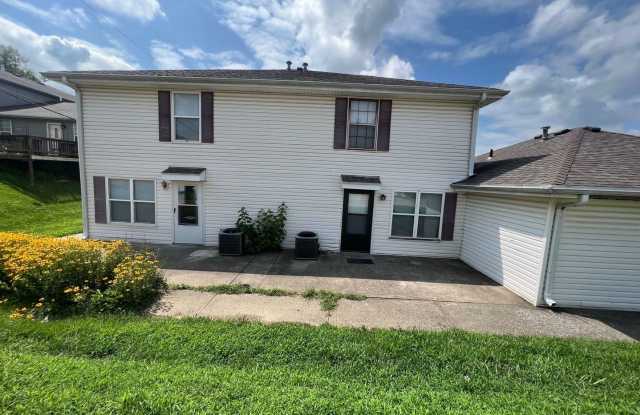 Parkville Living! Updated 2 Bed, 1 Bath with 1-Car Garage photos photos