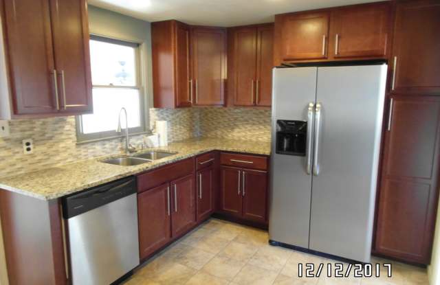 762 Rees Ct Gallery 4