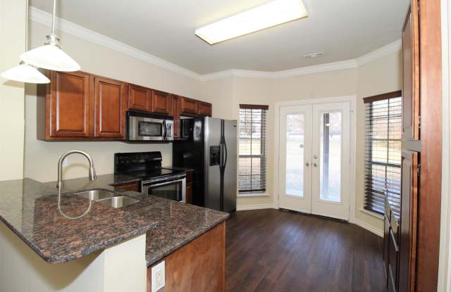 2556 East Turtle Creek Drive Gallery 4