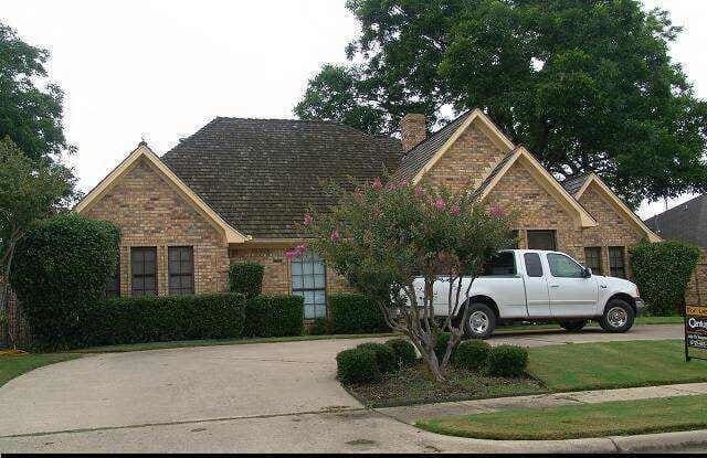 2010 Oak Trail Drive - 2010 Oak Trail Drive, Rowlett, TX 75088