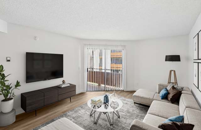 Meadow Glen Apartments Gallery 2