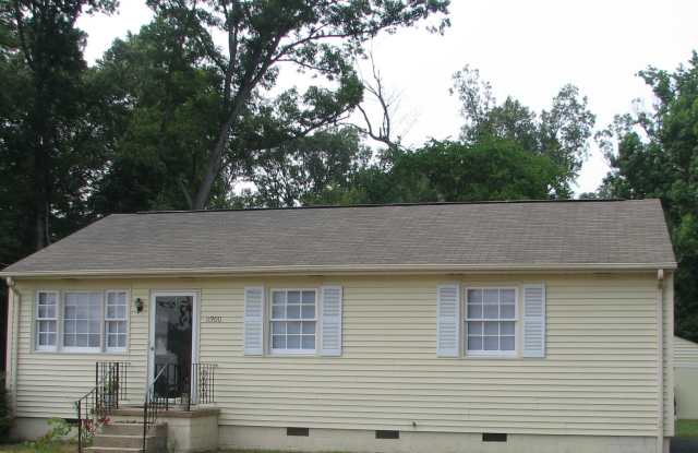 HOUSE AVAILABLE NOW IN N. PRINCE GEORGE - ***MUST VIEW BEFORE YOU CAN APPLY*** photos photos