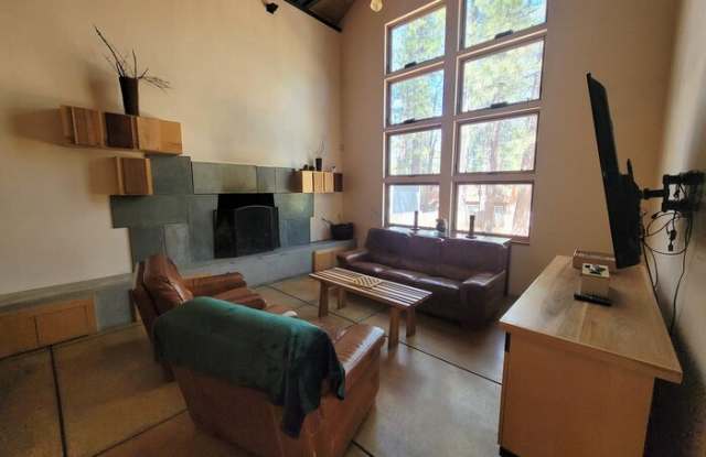 39046 Robin Road Gallery 4