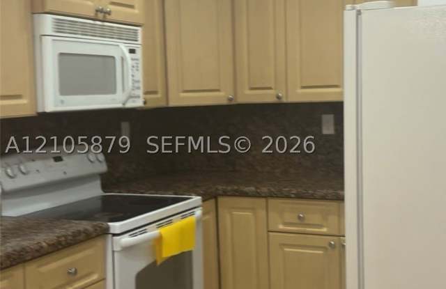 6562 W 22nd Ct Gallery 1