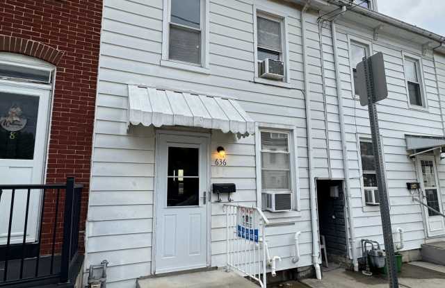 636 Vander Avenue photos photos