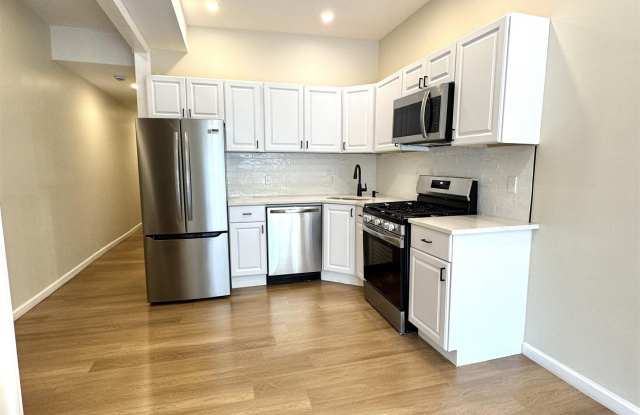 628 BRAMHALL AVE photos photos