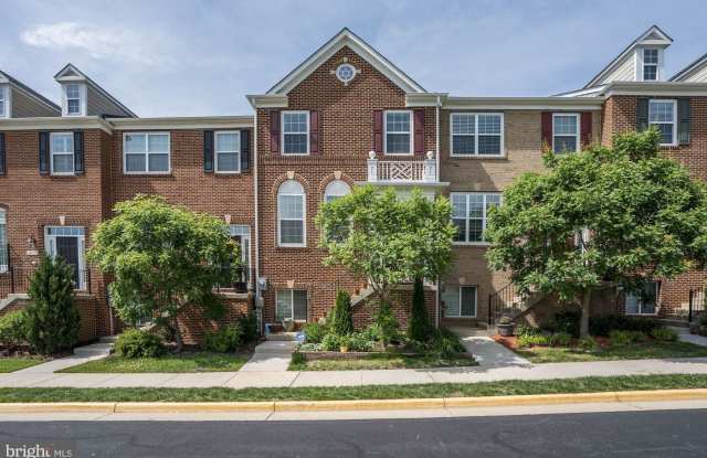 42724 TUNSTALL TERRACE - 42724 Tunstall Terrace, Loudoun County, VA 20147