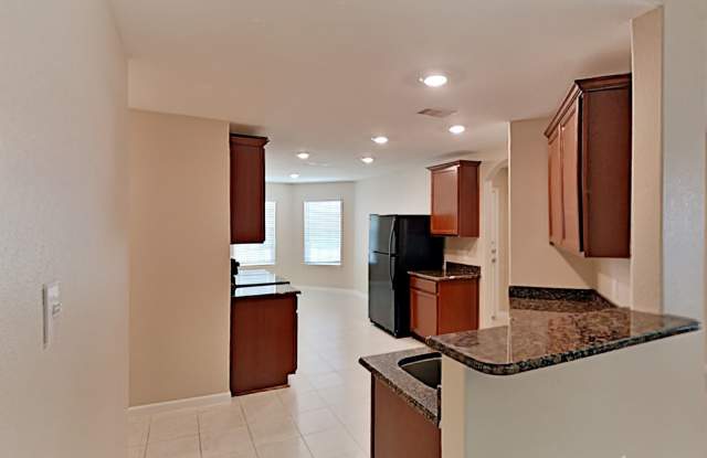 104 Comanche Plains Drive Gallery 4
