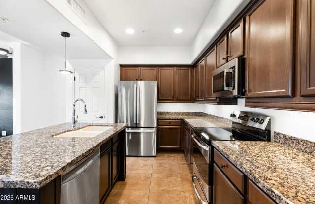 3935 E ROUGH RIDER Road Gallery 4