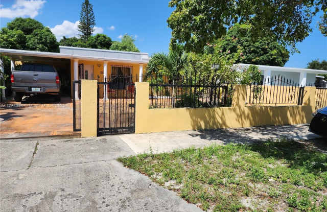 661 E 43rd St photos photos