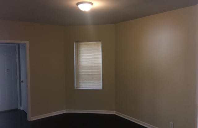 7847 SOUTH LANGLEY 2 Gallery 3