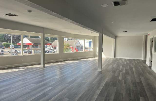 Commercial Space photos photos