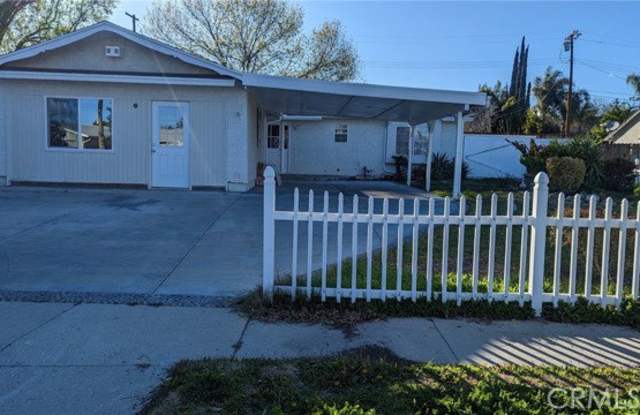 6545 Cleomoore Avenue photos photos