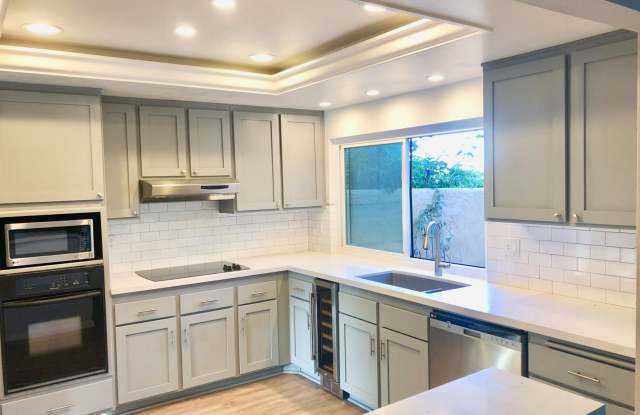 8814 Via Andar Gallery 2