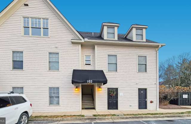 102 DRY MILL ROAD SW - 102 Dry Mill Road Southwest, Leesburg, VA 20175