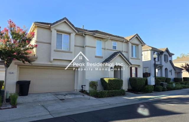 Very Nice 3bd/2.5ba Townhome Condo! photos photos Very Nice 3bd/2.5ba Townhome Condo! photos photos