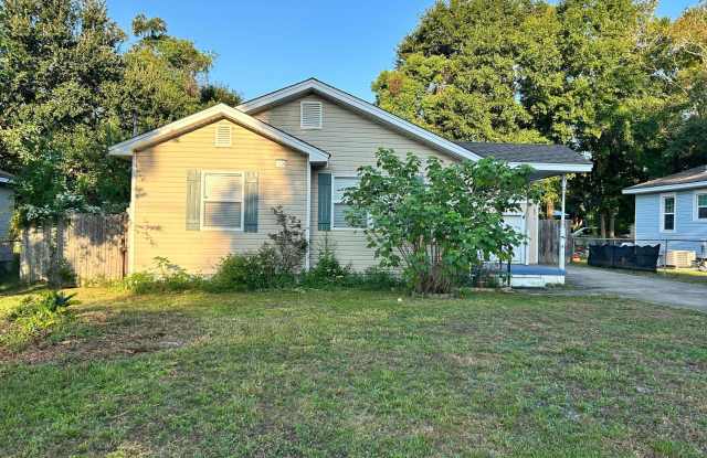 Charming 2 bed home for rent Gallery 1