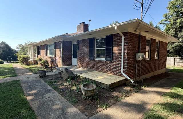 2300 Rivermont Ave. - 1 photos photos