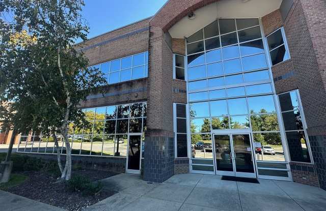 1960 Ring Road - 1960 Ring Road, Elizabethtown, KY 42701