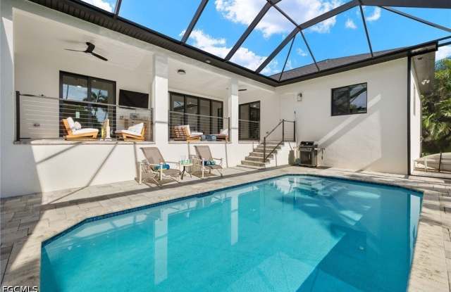 5240 Tower Drive Gallery 4