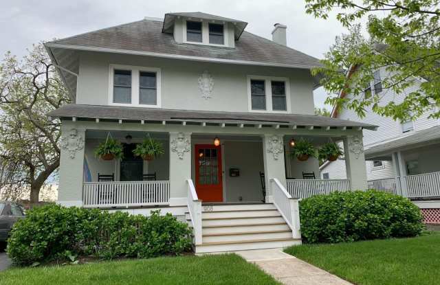 908 5th Avenue photos photos