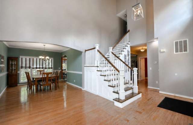 23118 SILVERBERRY Way Gallery 3