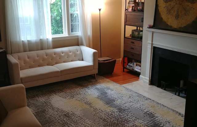 1115 POWHATAN STREET Gallery 3