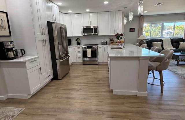 5247 CARMILFRA DRIVE photos photos