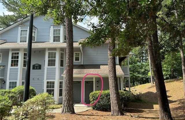 4001 Riverlook Pkwy SE unit: 210 - 4001 Riverlook Parkway Southeast, Cobb County, GA 30067