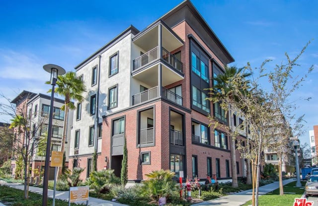 12510 West FIELDING Circle - 12510 W Fielding Cir, Los Angeles, CA 90094