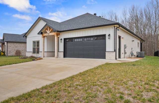 Bright, Airy & Beautiful--Stunning 3-Bedroom Home! Gallery 3
