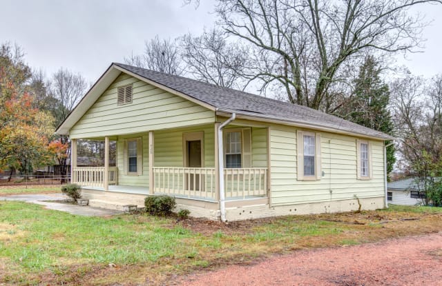 420 4th Ave - 420 4th Avenue, Pleasant Grove, AL 35127