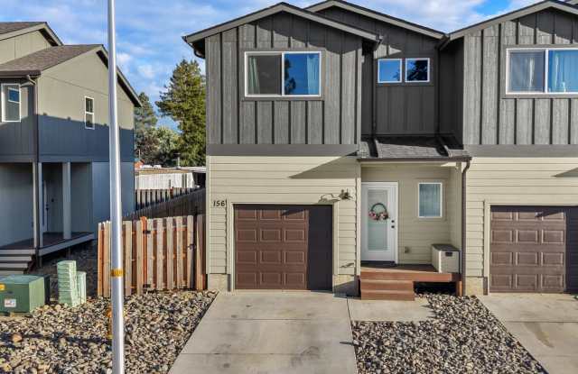 Sutherlin 3 Bedroom Townhouse! photos photos Sutherlin 3 Bedroom Townhouse! photos photos