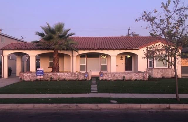 8916 S 3rd Ave - 8916 South 3rd Avenue, Inglewood, CA 90305