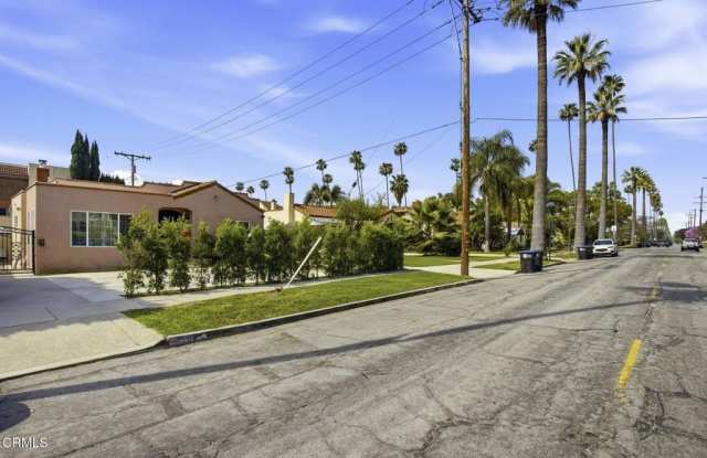 1606 Glenwood Road photos photos