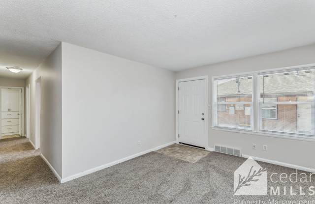 Remodeled Duplex Conveniently Located Near WSU! photos photos